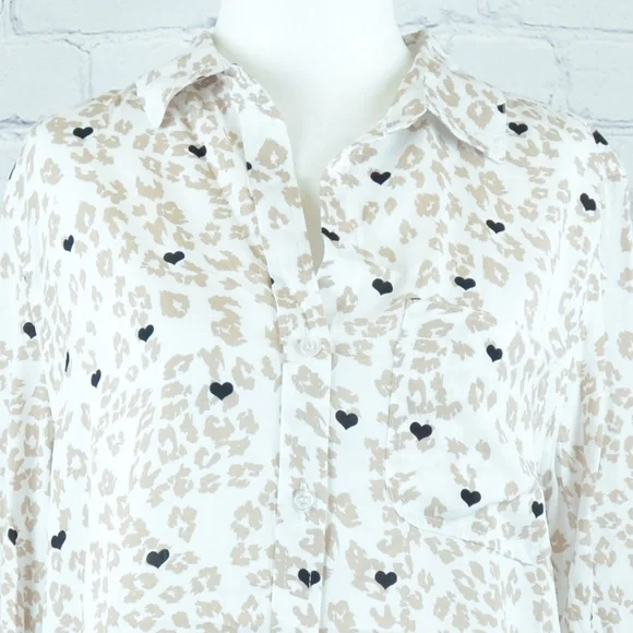 NEW! VELVET HEART Animal & Heart Print Button Up… - Picture 7 of 7